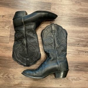 Heritage Western R-Toe Ariat Women’s Cowboy Boots